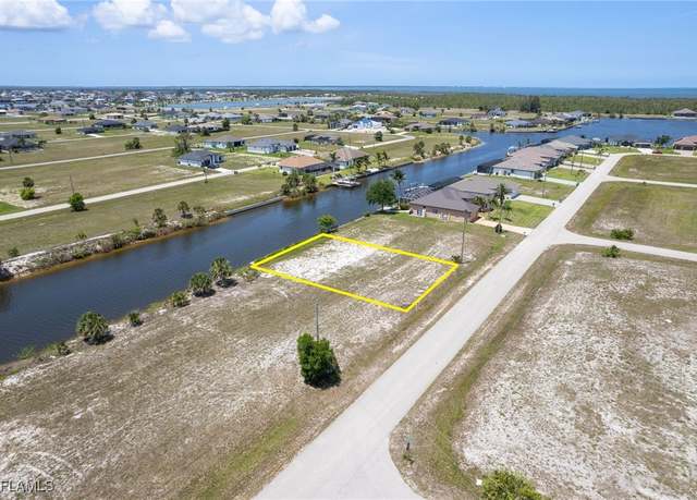 Property at 4106 NW 39th Ln, Cape Coral, FL 33993
