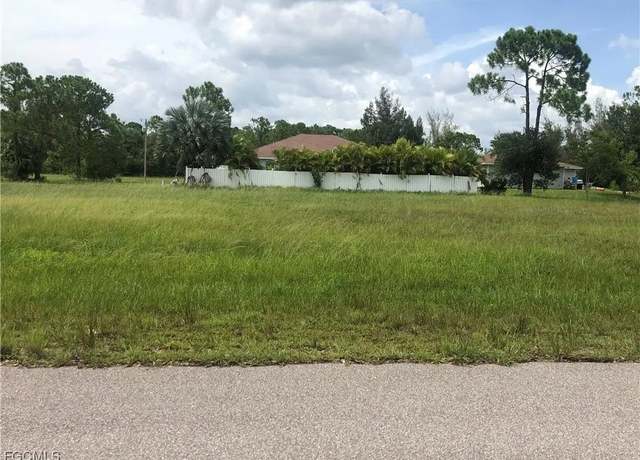 Property at 2025 NE 33rd St, Cape Coral, FL 33909