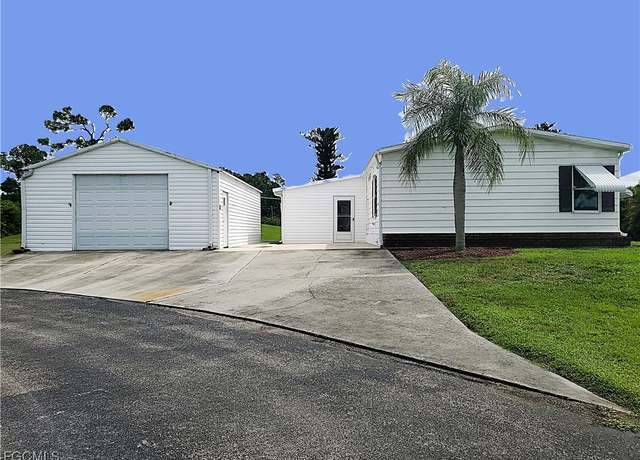 Property at 19400 Pony Ln, North Fort Myers, FL 33903, 2 beds, 2 baths