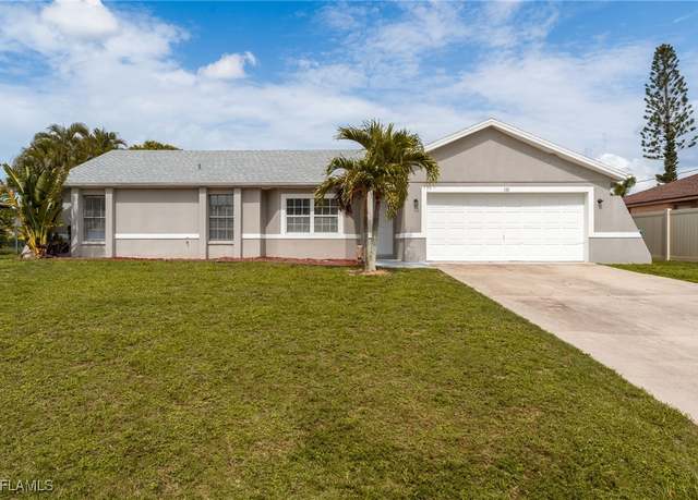 Property at 105 NE 9th Pl, Cape Coral, FL 33909, 3 beds, 2 baths