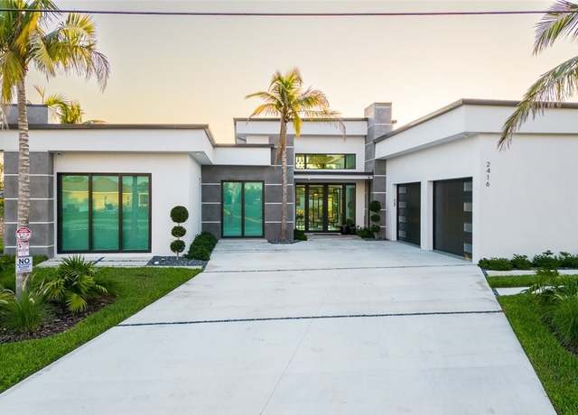 Property at 2416 SW 10th Ave, Cape Coral, FL 33914, 4 beds, 3.5 baths