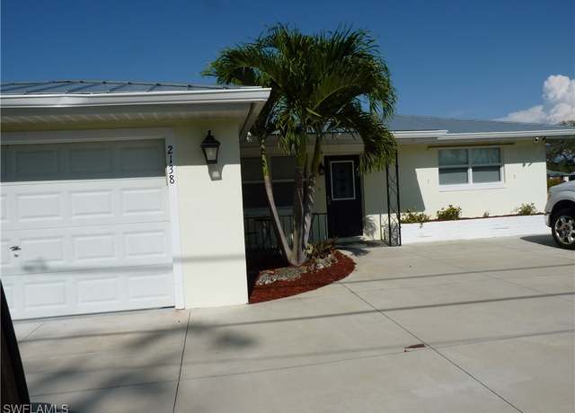 Property at 2138 Bahama Ave, Fort Myers, FL 33905, 2 beds, 2 baths