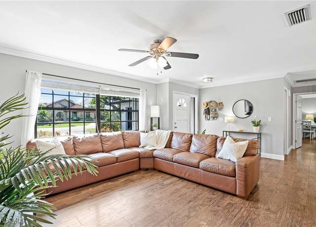 Property at 3224 SE 4th Pl, Cape Coral, FL 33904, 4 beds, 2 baths
