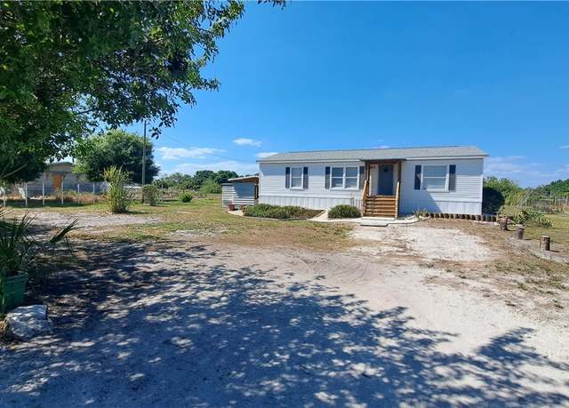 Property at 221 Horse Club Ave, Clewiston, FL 33440, 3 beds, 2 baths