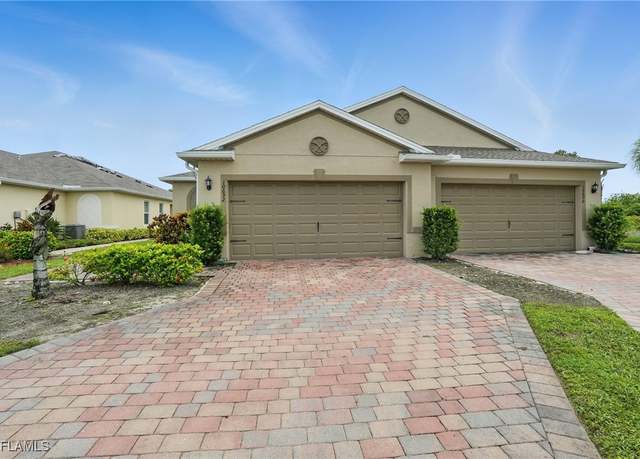 Property at 10692 Crossback Ln, Lehigh Acres, FL 33936, 2 beds, 2 baths