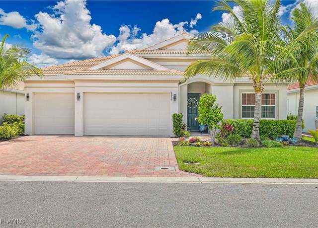 Property at 2936 Royal Gardens Ave, Fort Myers, FL 33916, 3 beds, 4 baths