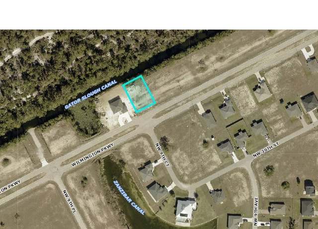 Property at 911 Wilmington Pkwy, Cape Coral, FL 33993