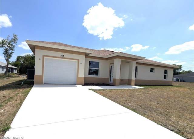 Property at 1103 Harold Ave S, Lehigh Acres, FL 33973, 6 beds, 4 baths