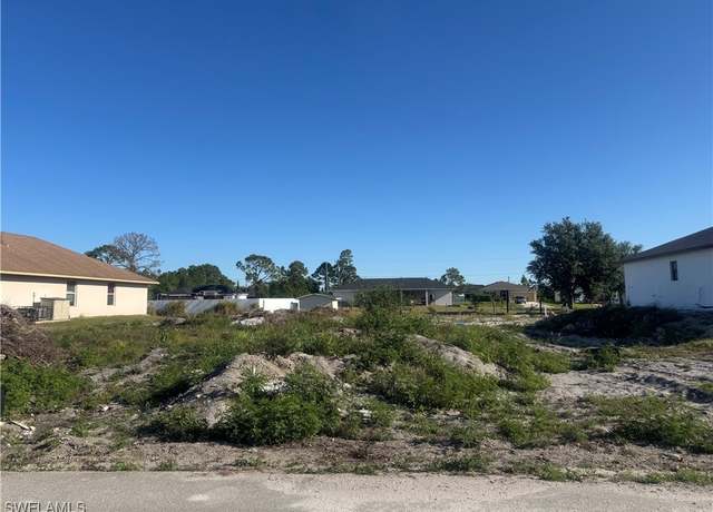 Property at 3304 18th St SW, Lehigh Acres, FL 33976