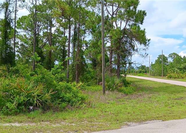 Property at 513 Keller St E, Lehigh Acres, FL 33974