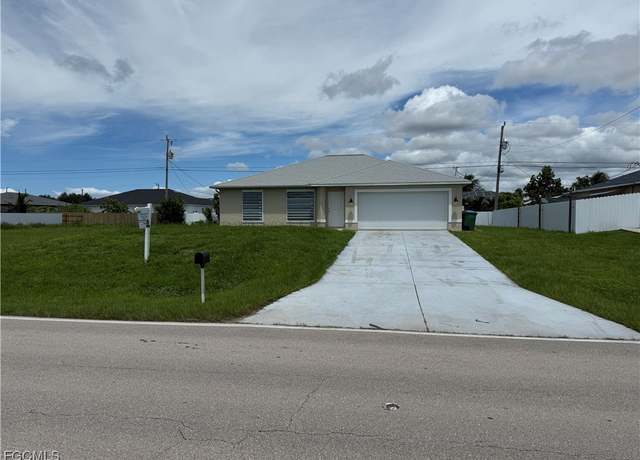 Property at 111 Kismet Pkwy E, Cape Coral, FL 33909, 3 beds, 2 baths