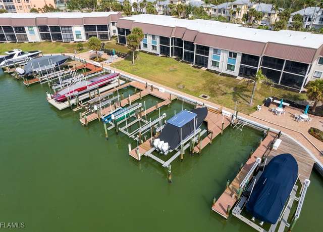 Property at 200 Lenell Rd #211, Fort Myers Beach, FL 33931, 1 bed, 1 bath