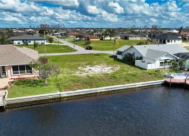 Property at 116 SW 38th Pl, Cape Coral, FL 33991