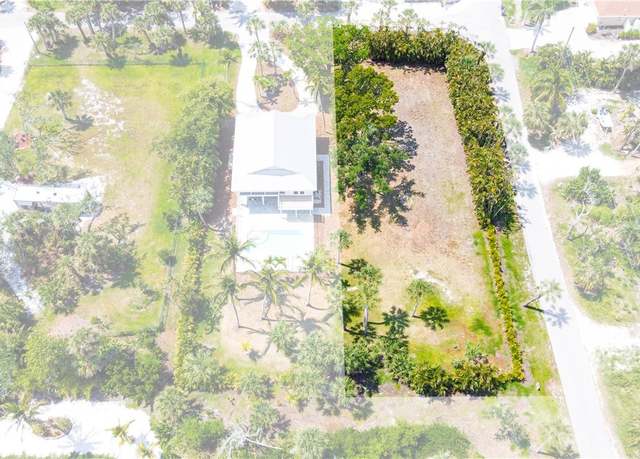 Property at 13460 Coral Dr, Fort Myers, FL 33908