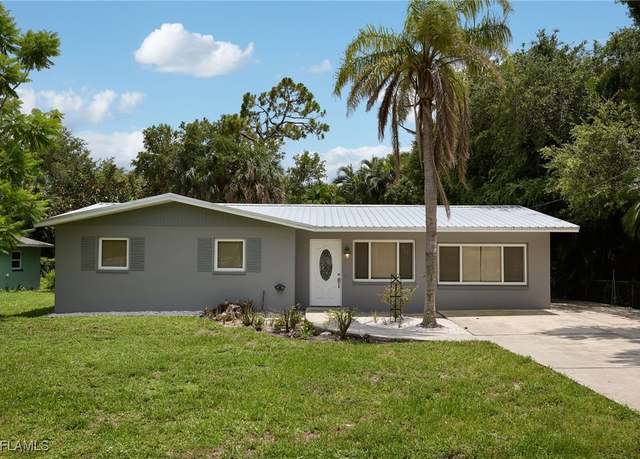 Property at 559 Woodruff St, North Fort Myers, FL 33903, 4 beds, 2 baths