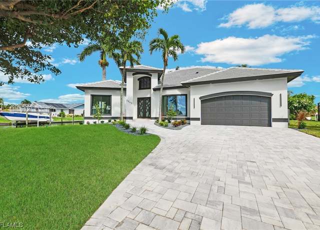 Property at 2043 SE 29th St, Cape Coral, FL 33904, 4 beds, 3.5 baths