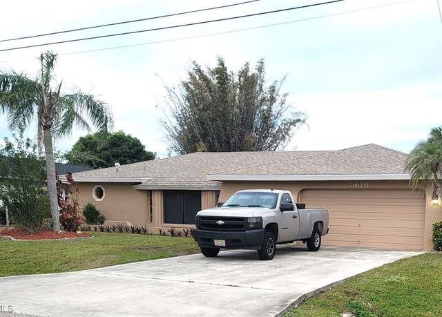 Property at 3620 SE 8th Pl, Cape Coral, FL 33904, 3 beds, 2 baths