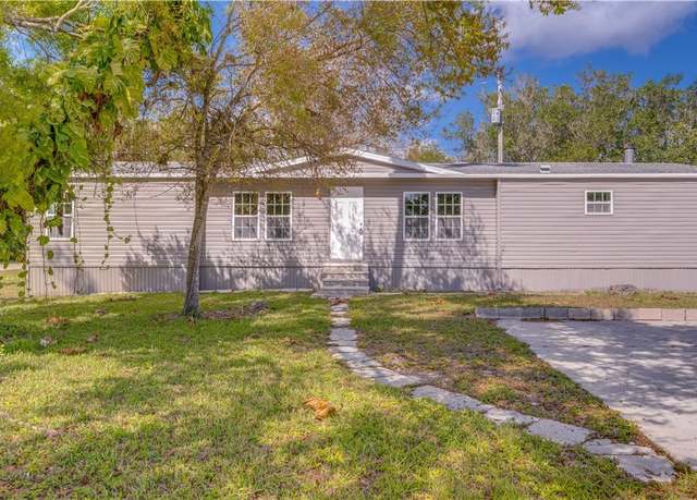 Property at 360 State St, North Fort Myers, FL 33903, 3 beds, 2 baths