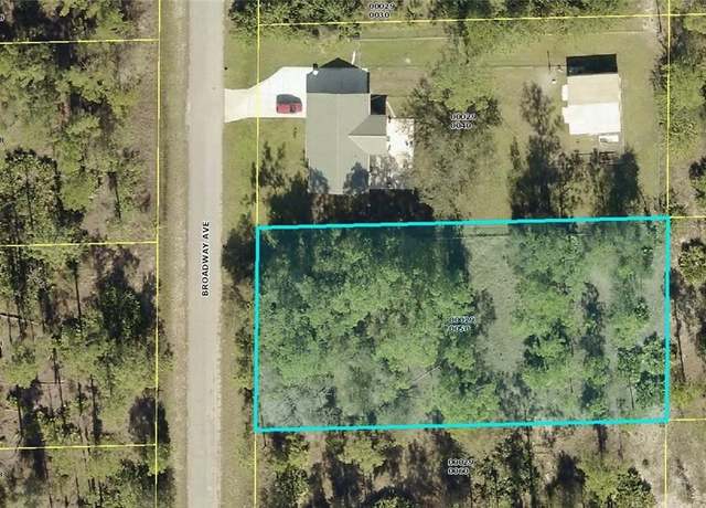 Property at 1414 Broadway Ave, Lehigh Acres, FL 33972