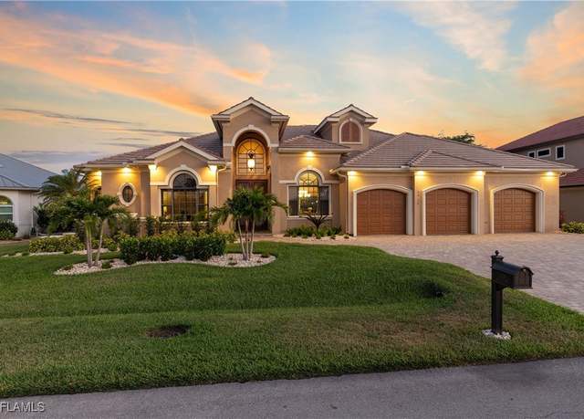 Property at 1718 SE 44th Ter, Cape Coral, FL 33904, 3 beds, 3.5 baths