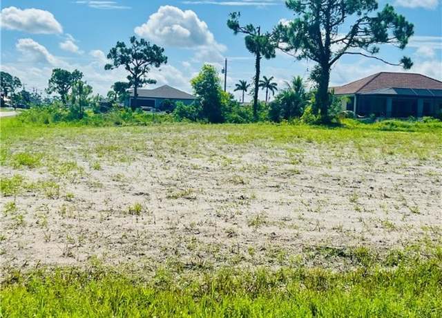 Property at 2847 NW 26th Pl, Cape Coral, FL 33993