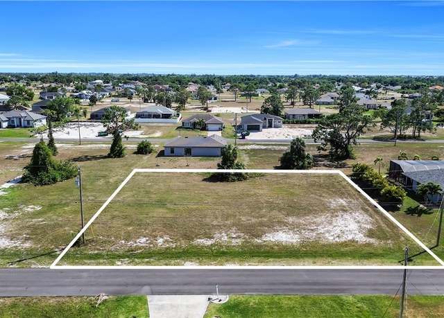 Property at 2702 NW 22nd St, Cape Coral, FL 33993