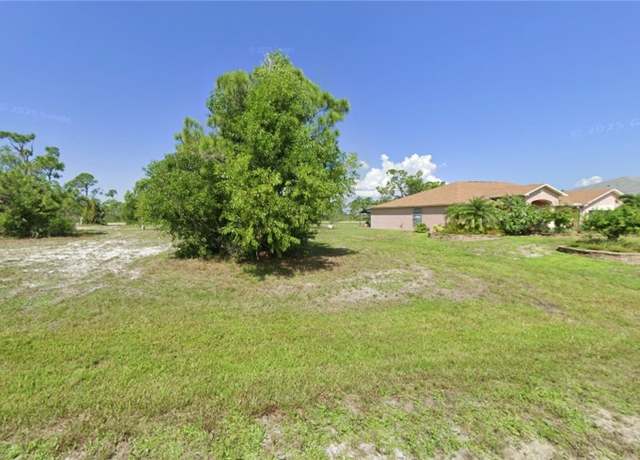 Property at 4744 NW 40th Ave, Cape Coral, FL 33993