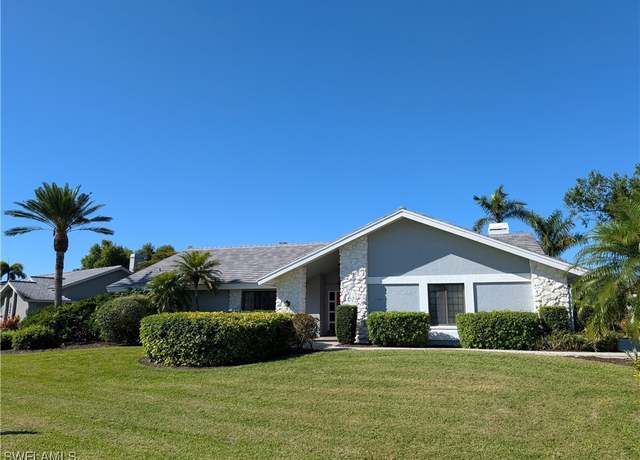 Property at 15440 Kilmarnock Dr, Fort Myers, FL 33912, 3 beds, 2.5 baths