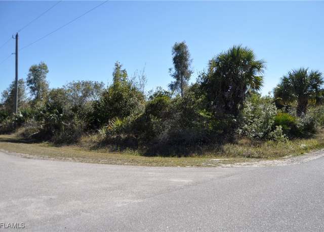 Property at 3115 53rd St W, Lehigh Acres, FL 33971