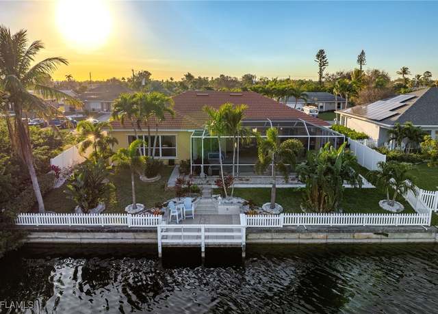 Property at 127 SE 15th Ave, Cape Coral, FL 33990, 3 beds, 2 baths