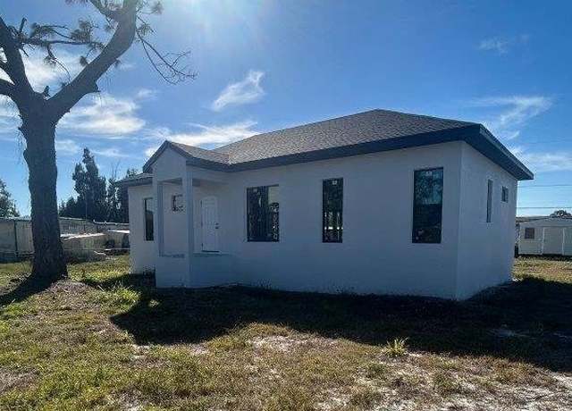 Property at 8190 Tolles Dr, North Fort Myers, FL 33917, 3 beds, 2 baths