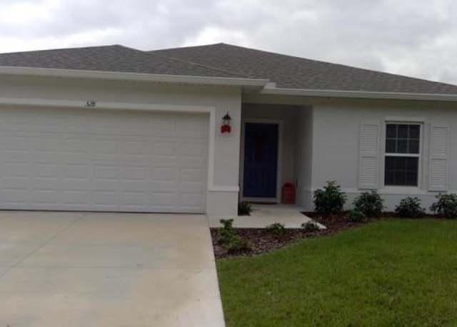 Property at 328 Jacaranda Pkwy E, Cape Coral, FL 33909, 3 beds, 2 baths