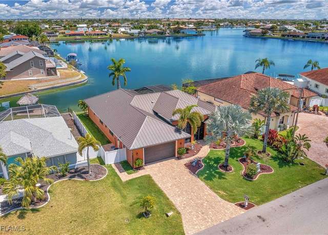 Property at 841 SE 3rd Ter, Cape Coral, FL 33990, 4 beds, 3 baths