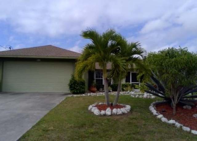 Property at 26 SW 21st Pl, Cape Coral, FL 33991, 3 beds, 3 baths