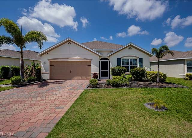 Property at 3318 Acapulco Cir, Cape Coral, FL 33909, 4 beds, 2 baths