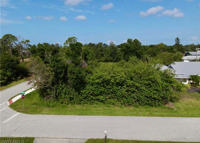 Property at 7499 Grand Concourse St, Englewood, FL 34224