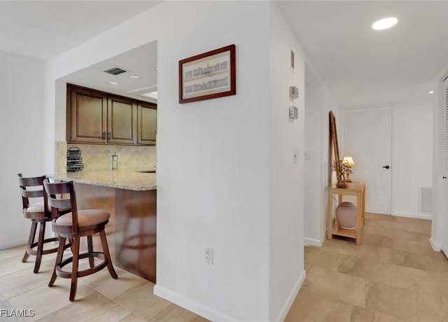 Property at 4604 Flagship Dr #406, Fort Myers, FL 33919, 2 beds, 2 baths