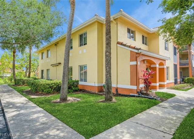 Property at 6461 Aragon Way #102, Fort Myers, FL 33966, 3 beds, 2 baths