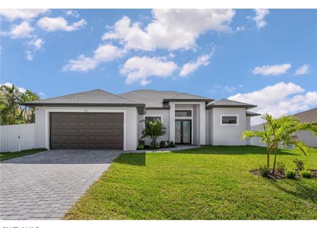 Property at 318 SE 15th Ter, Cape Coral, FL 33990, 4 beds, 2.5 baths