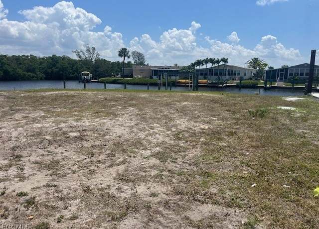 Property at 5547 Sir Walter Way, North Fort Myers, FL 33917