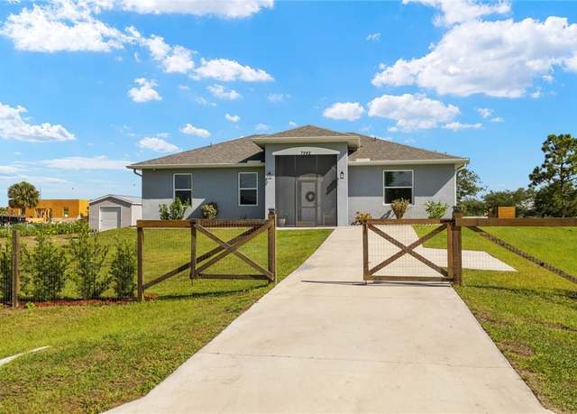 Property at 7942 16th Pl, Labelle, FL 33935, 3 beds, 2 baths