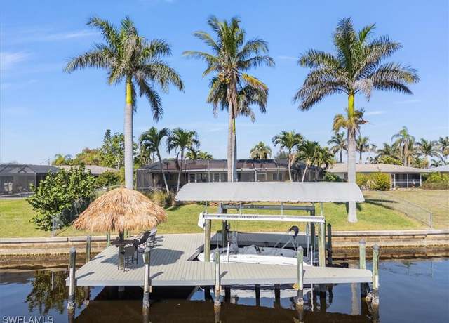Property at 1044 SE 43rd St, Cape Coral, FL 33904, 3 beds, 2 baths