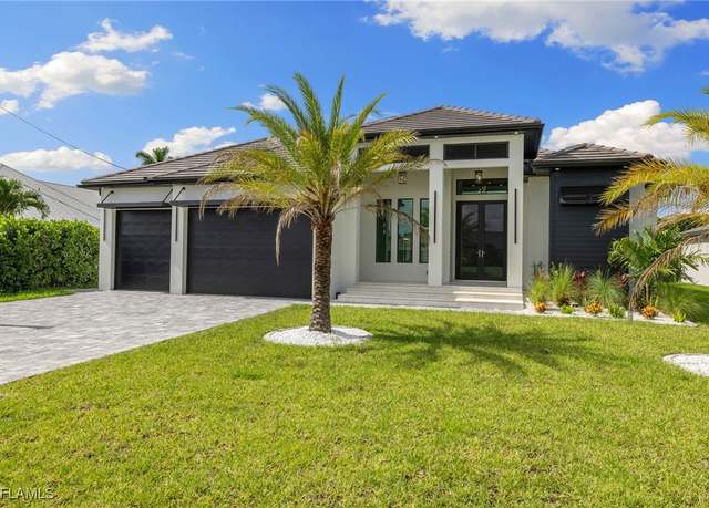 Property at 3620 SW 4th Ln, Cape Coral, FL 33991, 4 beds, 3 baths