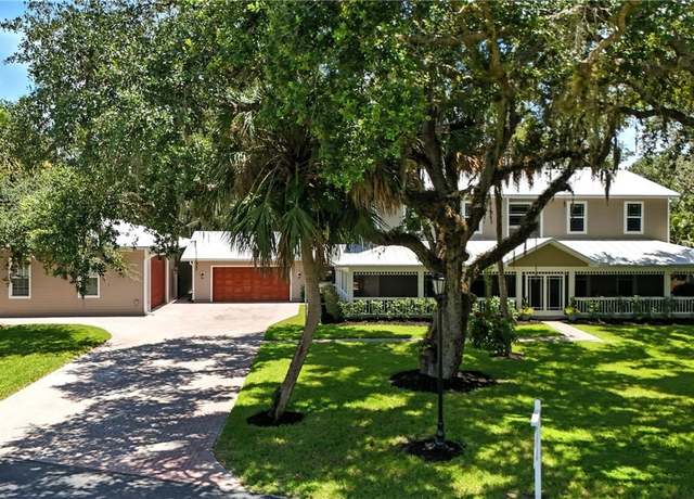 Property at 16461 Oakview Cir, Alva, FL 33920, 4 beds, 2.5 baths