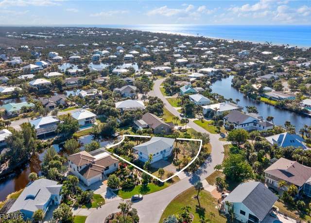 Property at 662 E Rocks Dr, Sanibel, FL 33957, 3 beds, 2 baths