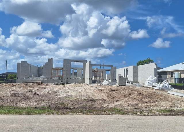 Property at 3922 NW 40th Ter, Cape Coral, FL 33993, 4 beds, 3 baths