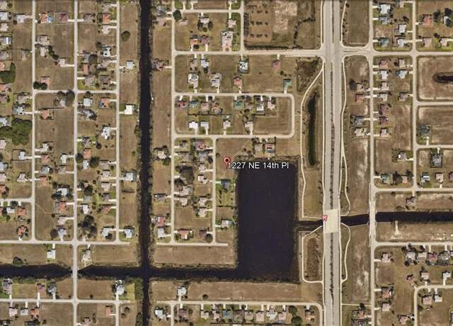 Property at 1227 NE 14th Pl, Cape Coral, FL 33909