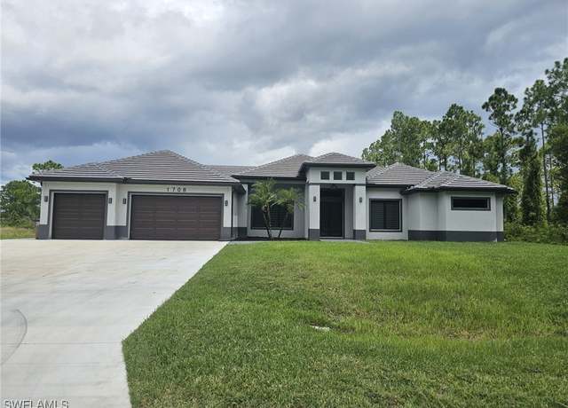 Property at 1708 Oak Ave, Lehigh Acres, FL 33972, 4 beds, 3 baths