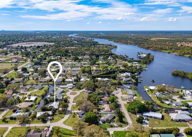 Property at 14819 Randolph Ct, Fort Myers, FL 33905, 4 beds, 3 baths