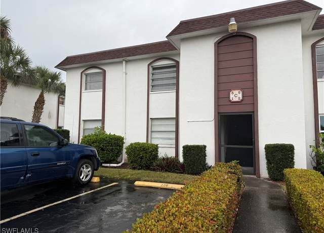 Property at 2828 Jackson St Unit C5, Fort Myers, FL 33901, 2 beds, 2 baths